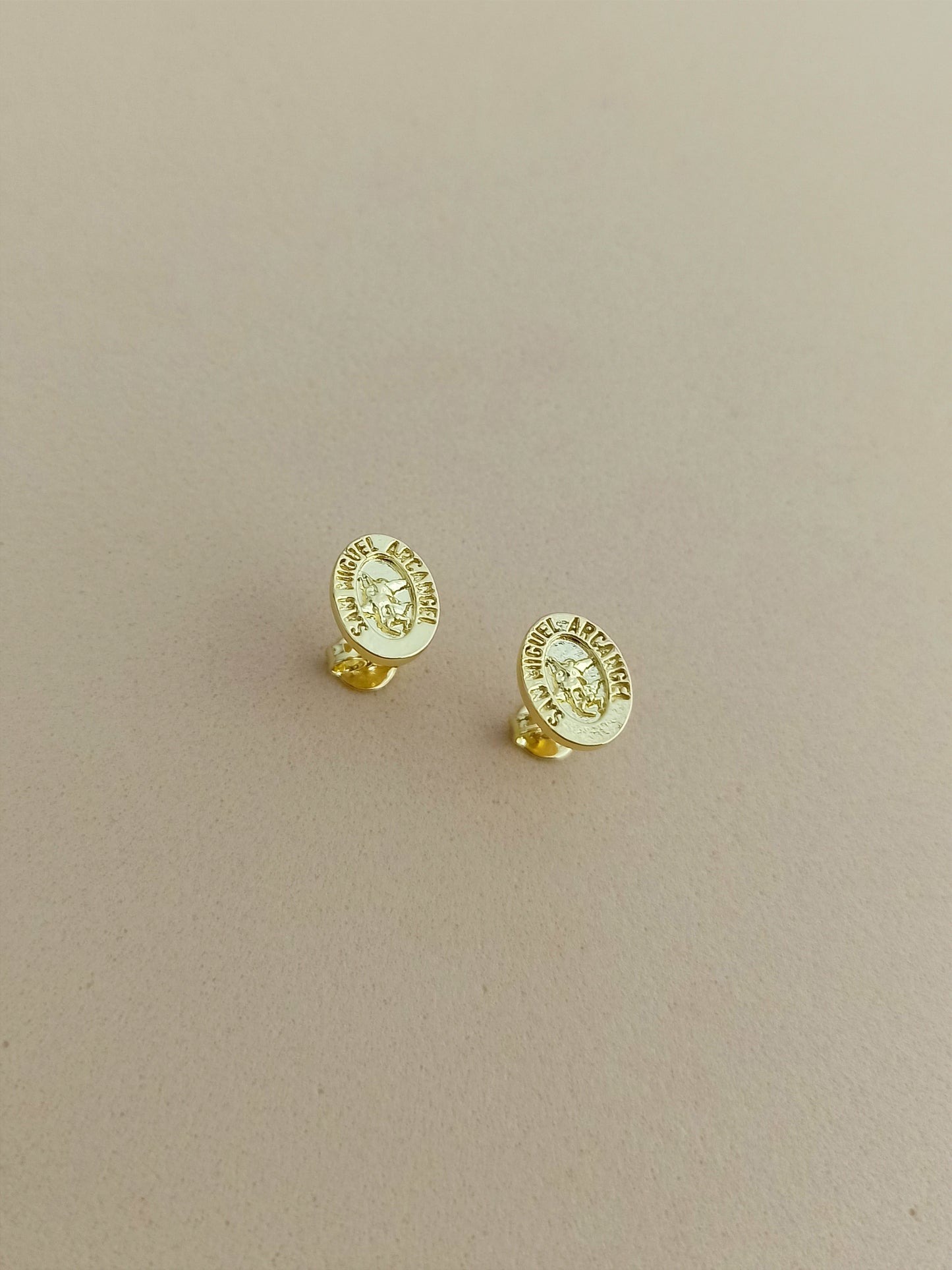Aretes San Miguel Arcángel