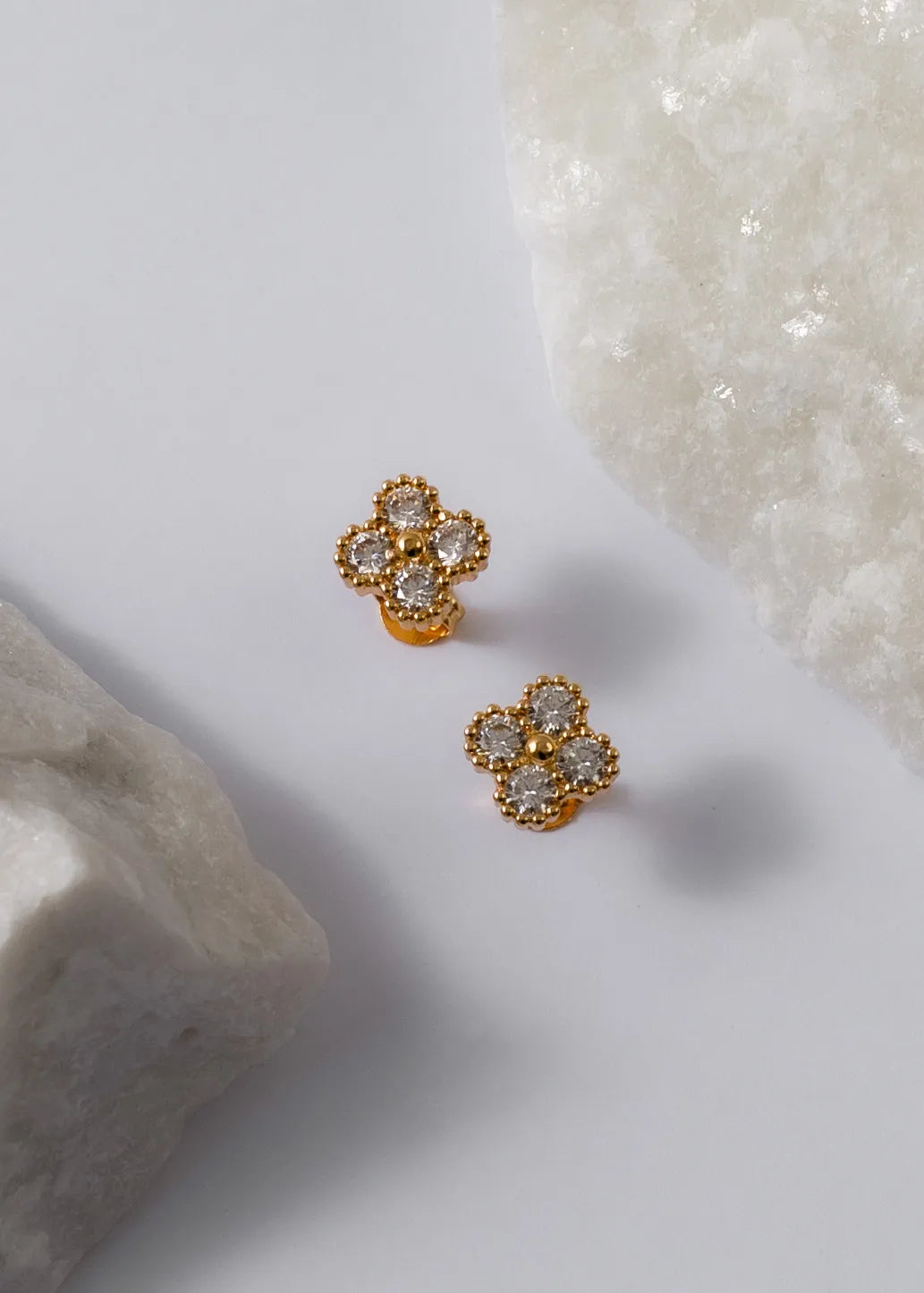 Aretes Clover Motif
