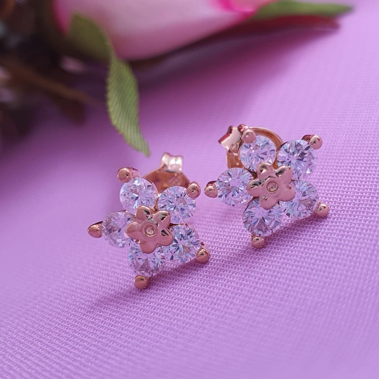 Aretes Flor 5 circonias
