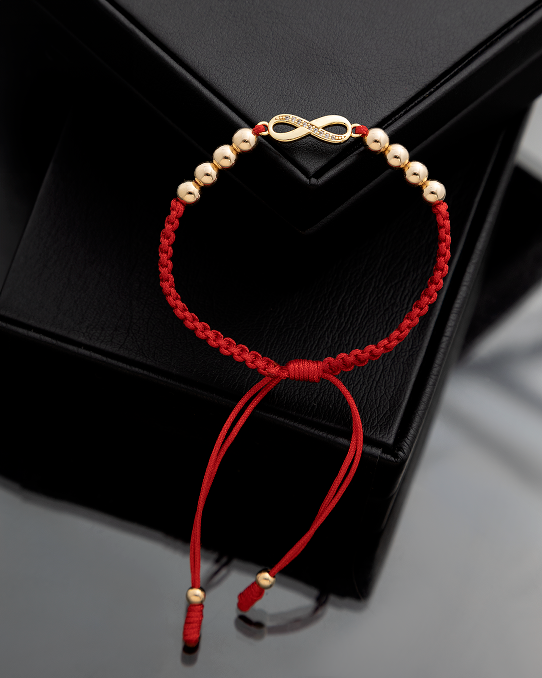 ♾️ Elegancia que no termina: la pulsera Infinito que trasciende el tiempo ♾️