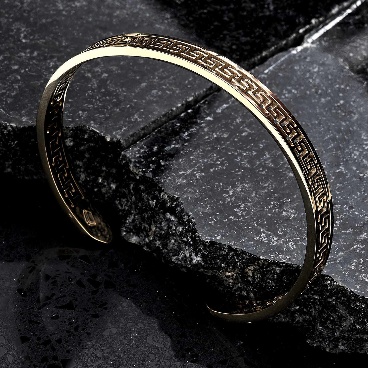 Brazalete calado