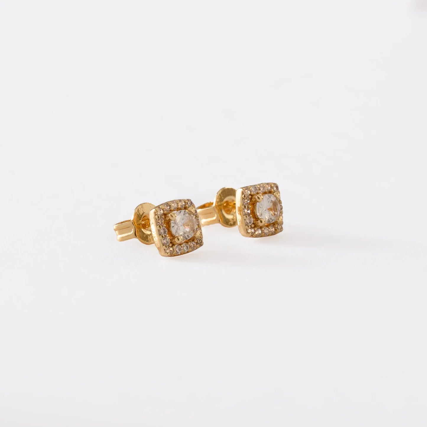 Aretes Dynasty 6 Mm