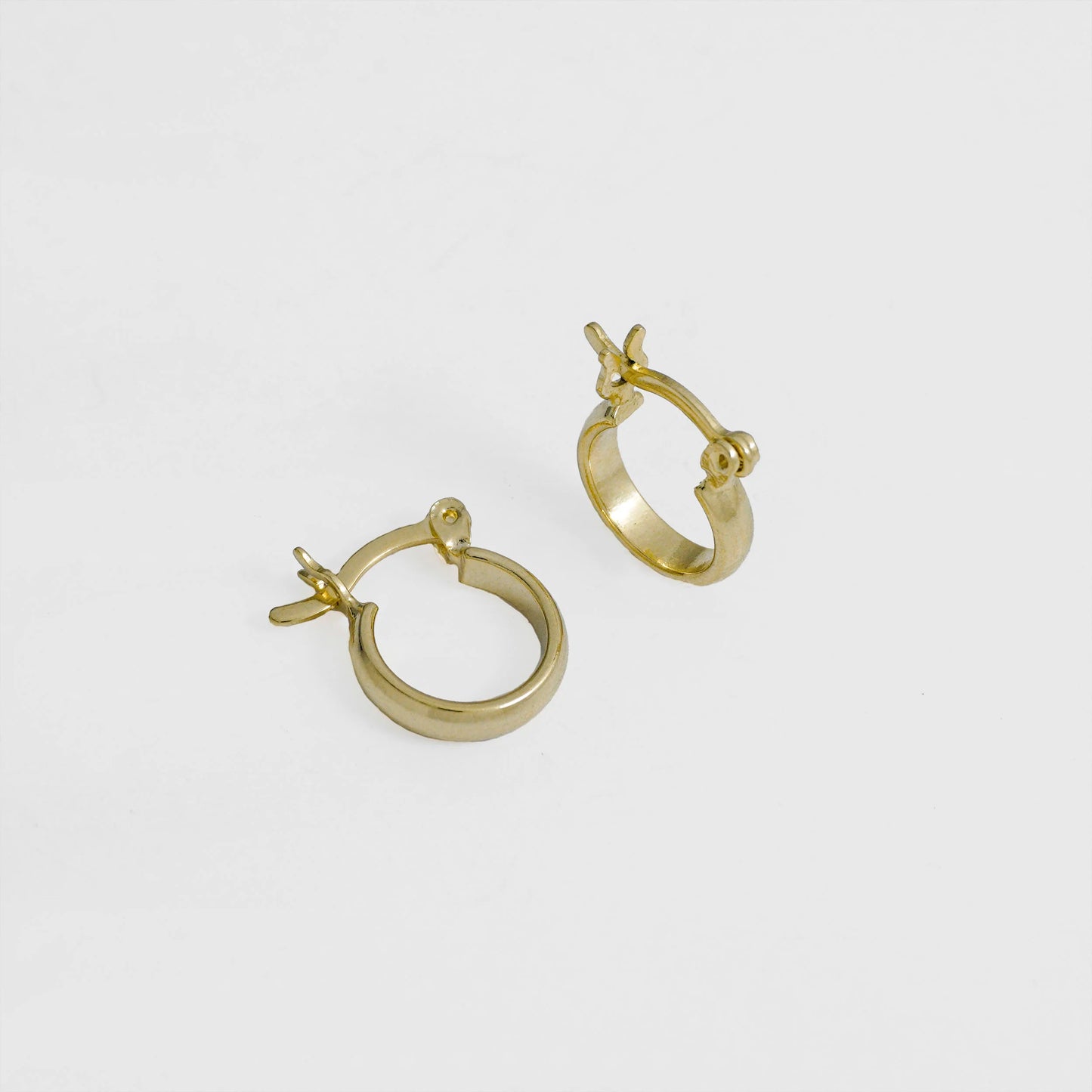 Aretes Candonga Lisa 1.4 Cm