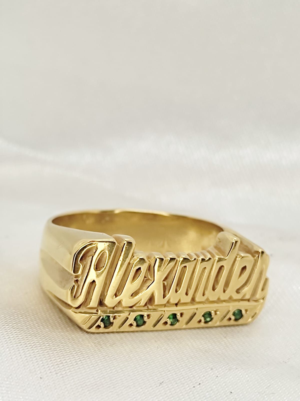 ✨ Anillo Personalizado – Lleva tu Nombre con Estilo ✨