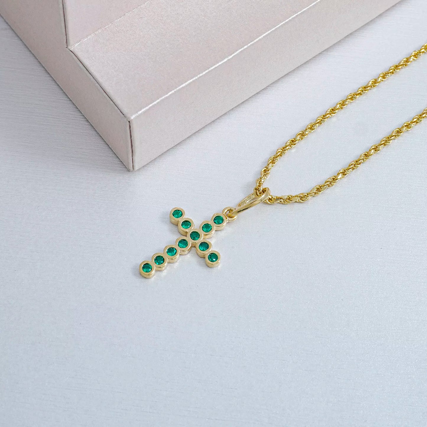 Dije Cruz Mini Swarovski