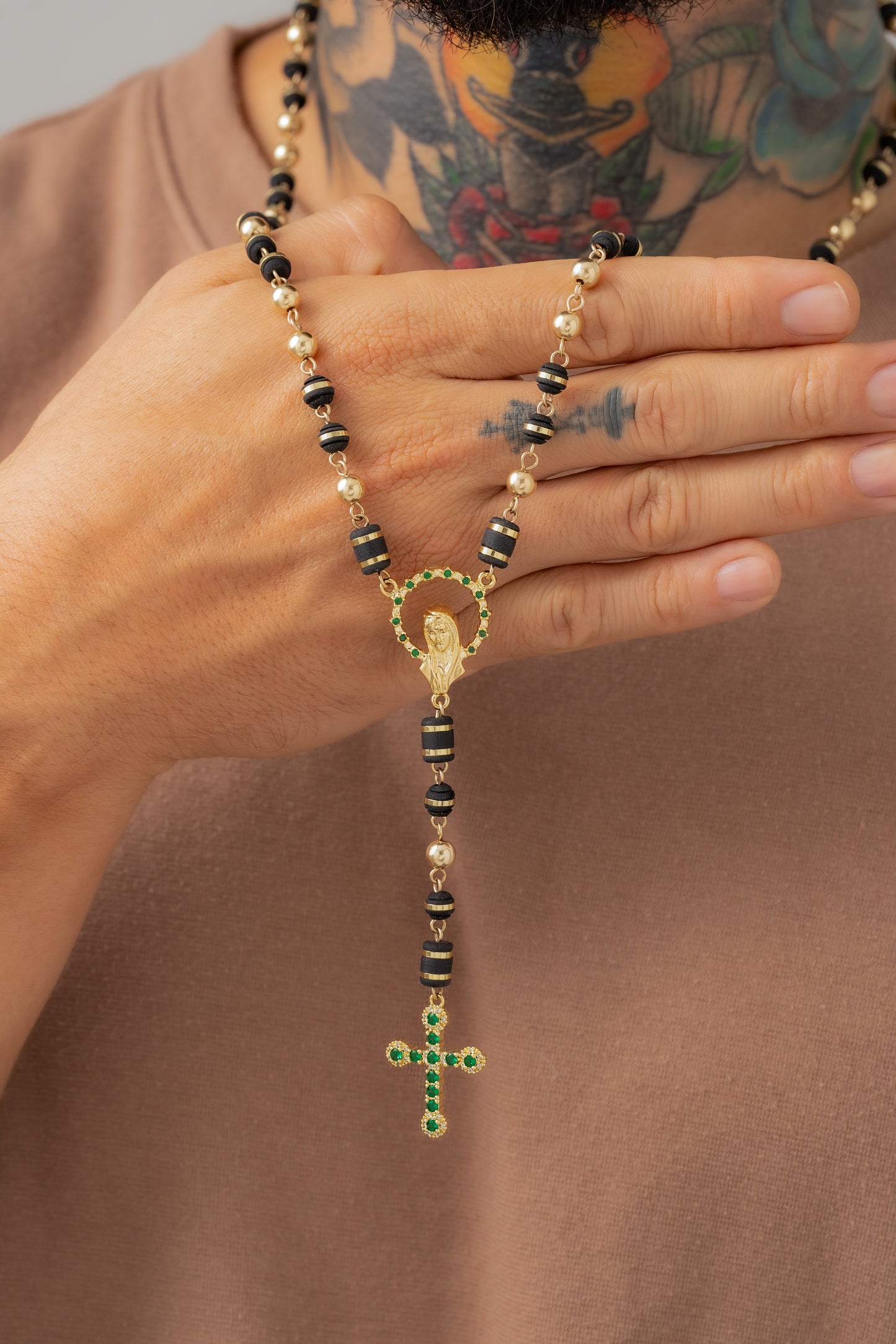 Crucero Virgen Con Circonias Verde