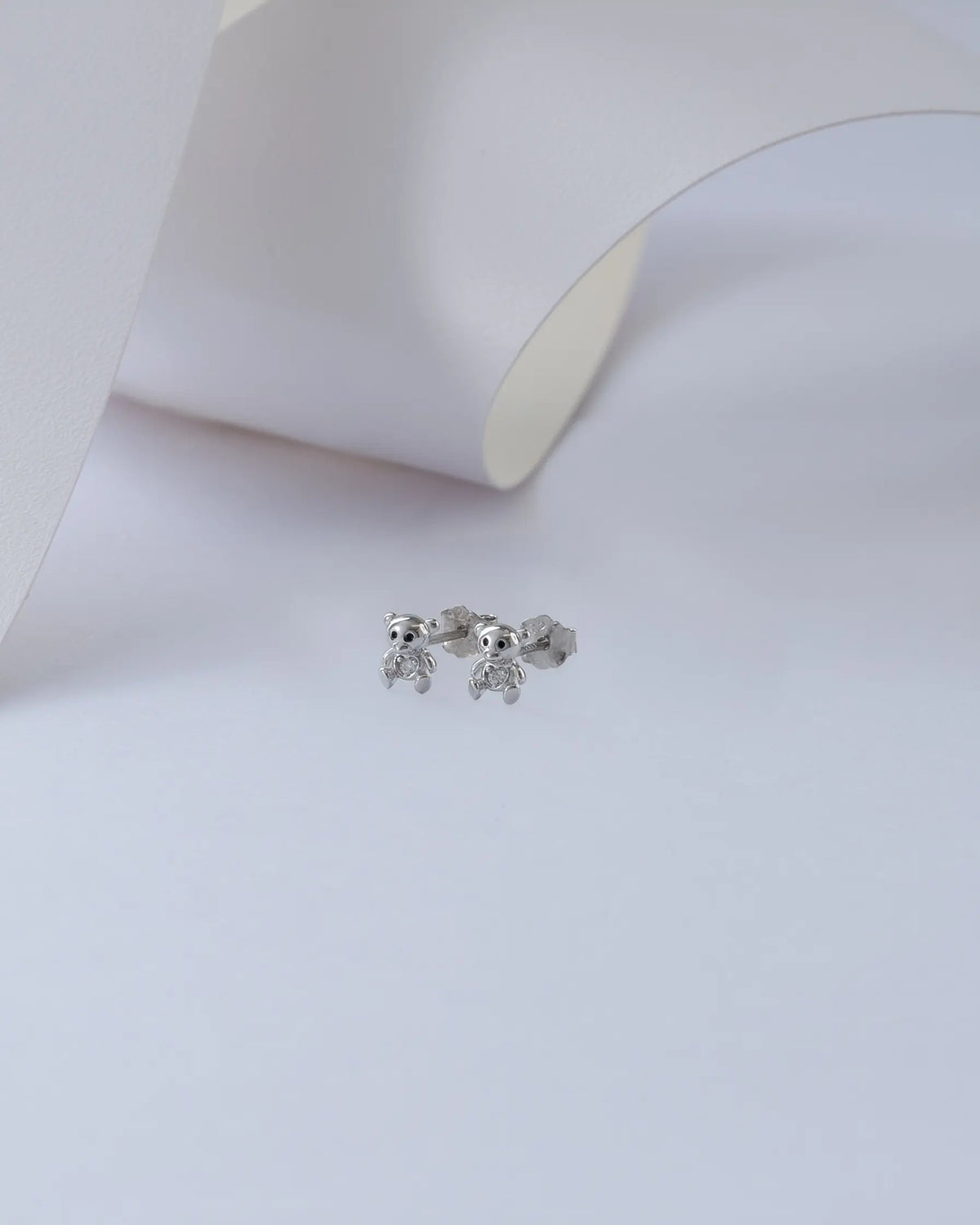 A Bear Glow 4x5 mm